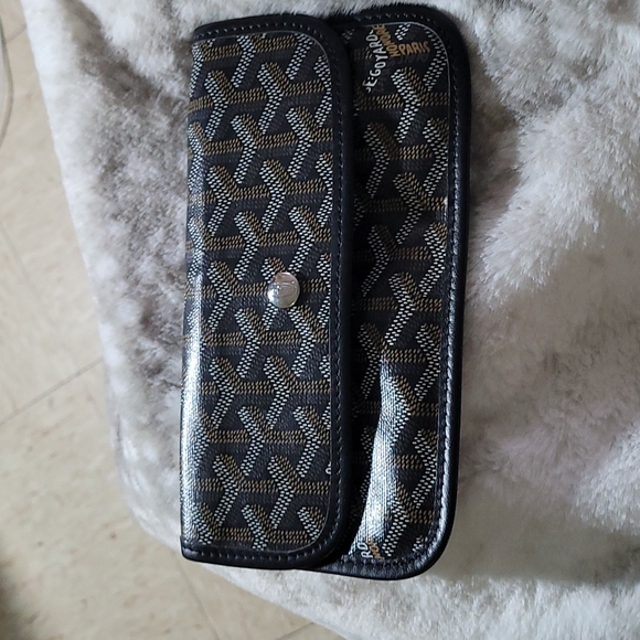 COPY - Goyard Wallet - Picture 1 of 8